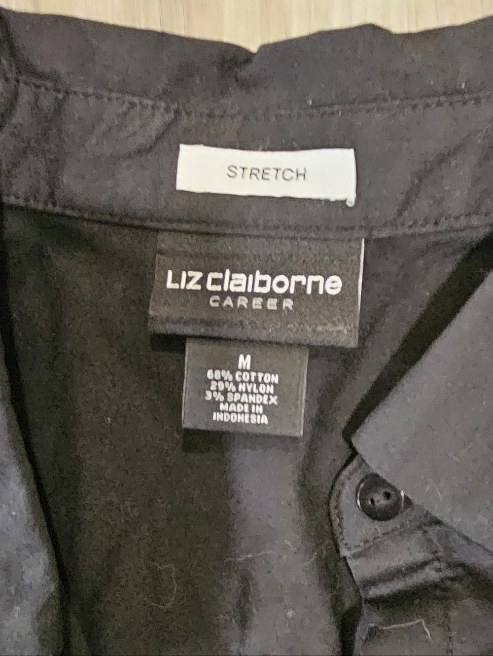 Liz Claiborne Black Stretch Button Down Top - Picture 2 of 6